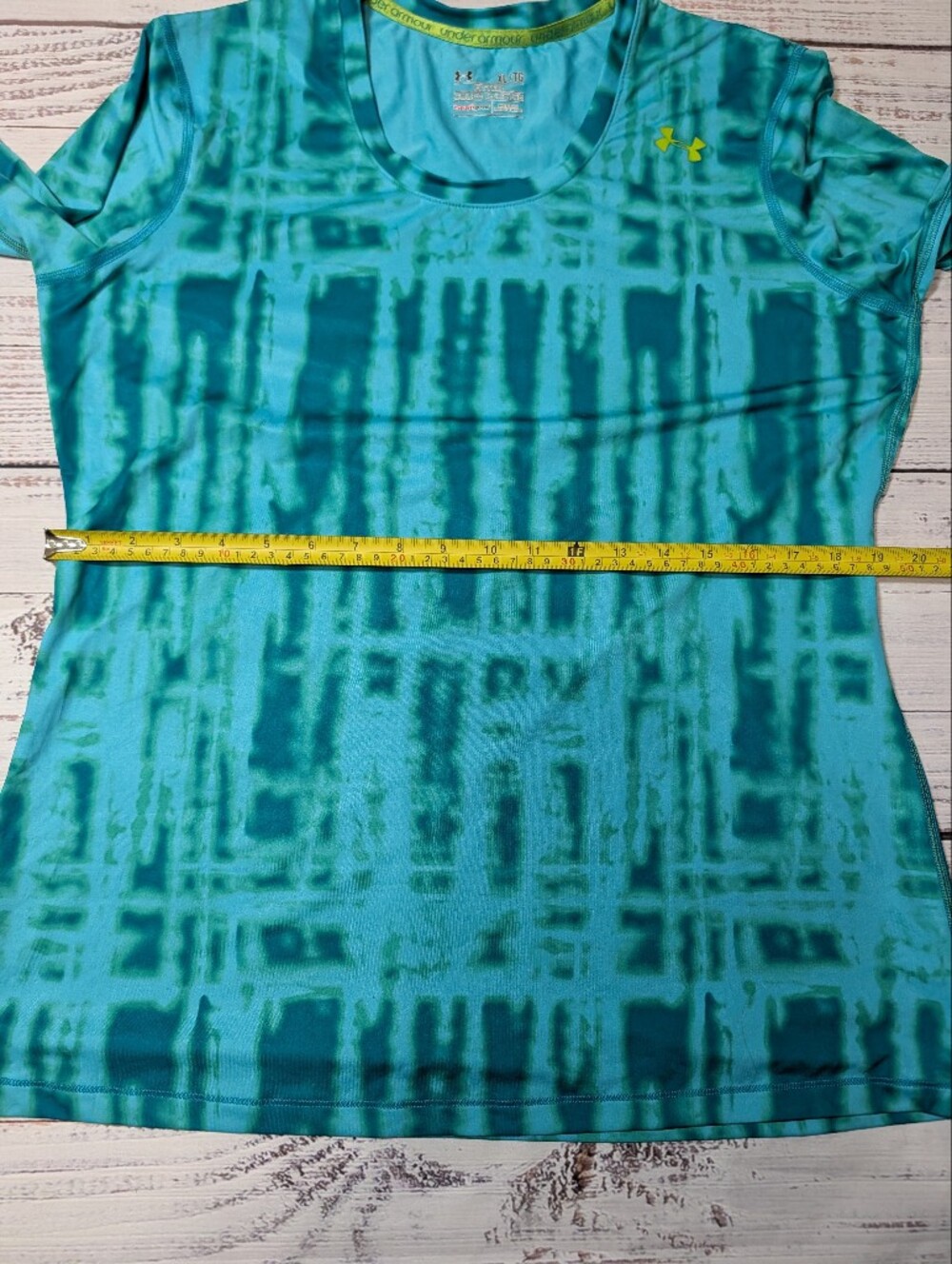 Under Armour HeatGear Long Sleeve Athletic Shirt XL Teal Blue Printed Top - Picture 11 of 11
